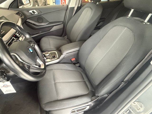 BMW serie uno bien equipado 2022 ocasion