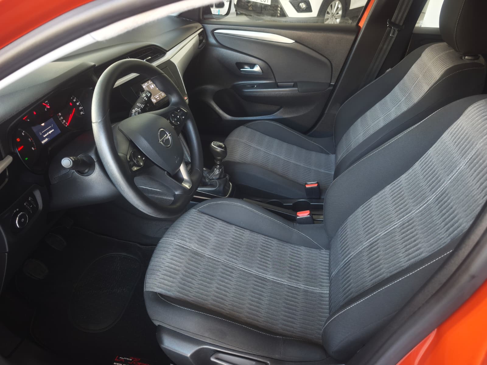Opel corsa 2020 seminuevo 39.000 KM