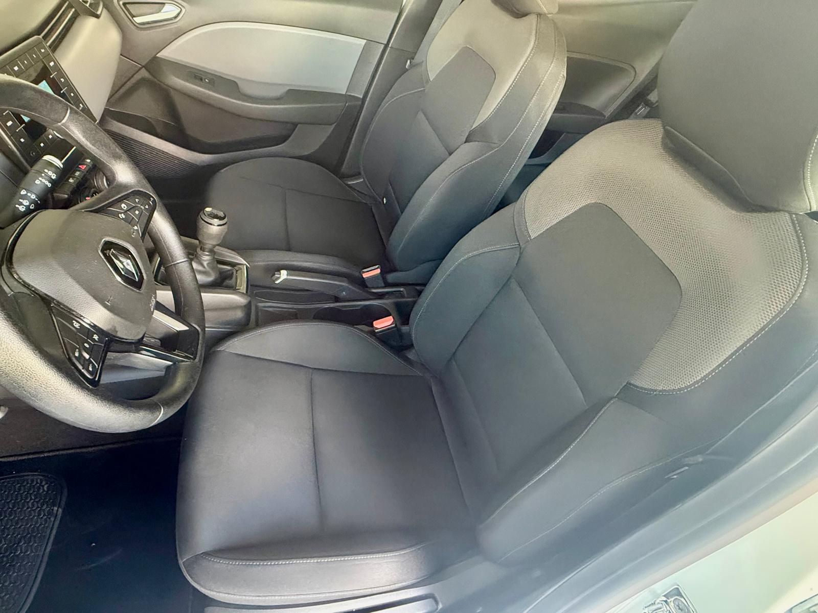 Renault clio con pantalla táctil ocasión Jerez
