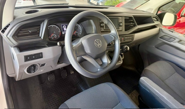 Volkswagen transporter Jerez seminueva 150 CV 2.0