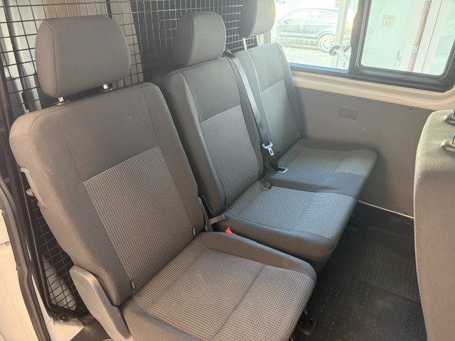 Volkswagen transporter Jerez seminueva 150 CV 2.0
