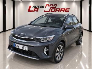KIA STONIC Seminuevo 2023